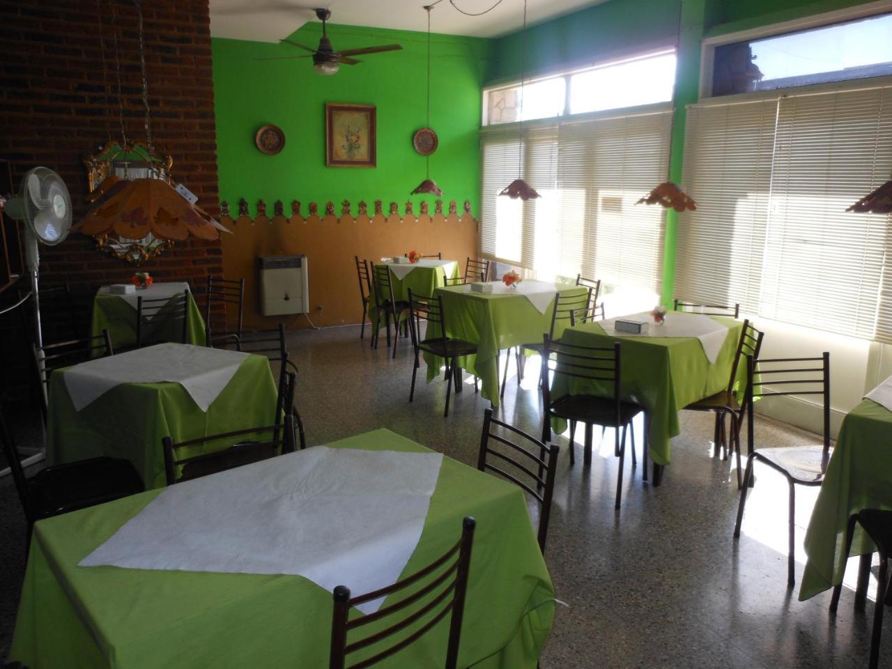 Hotel Los Robles Gualeguaychú Εξωτερικό φωτογραφία