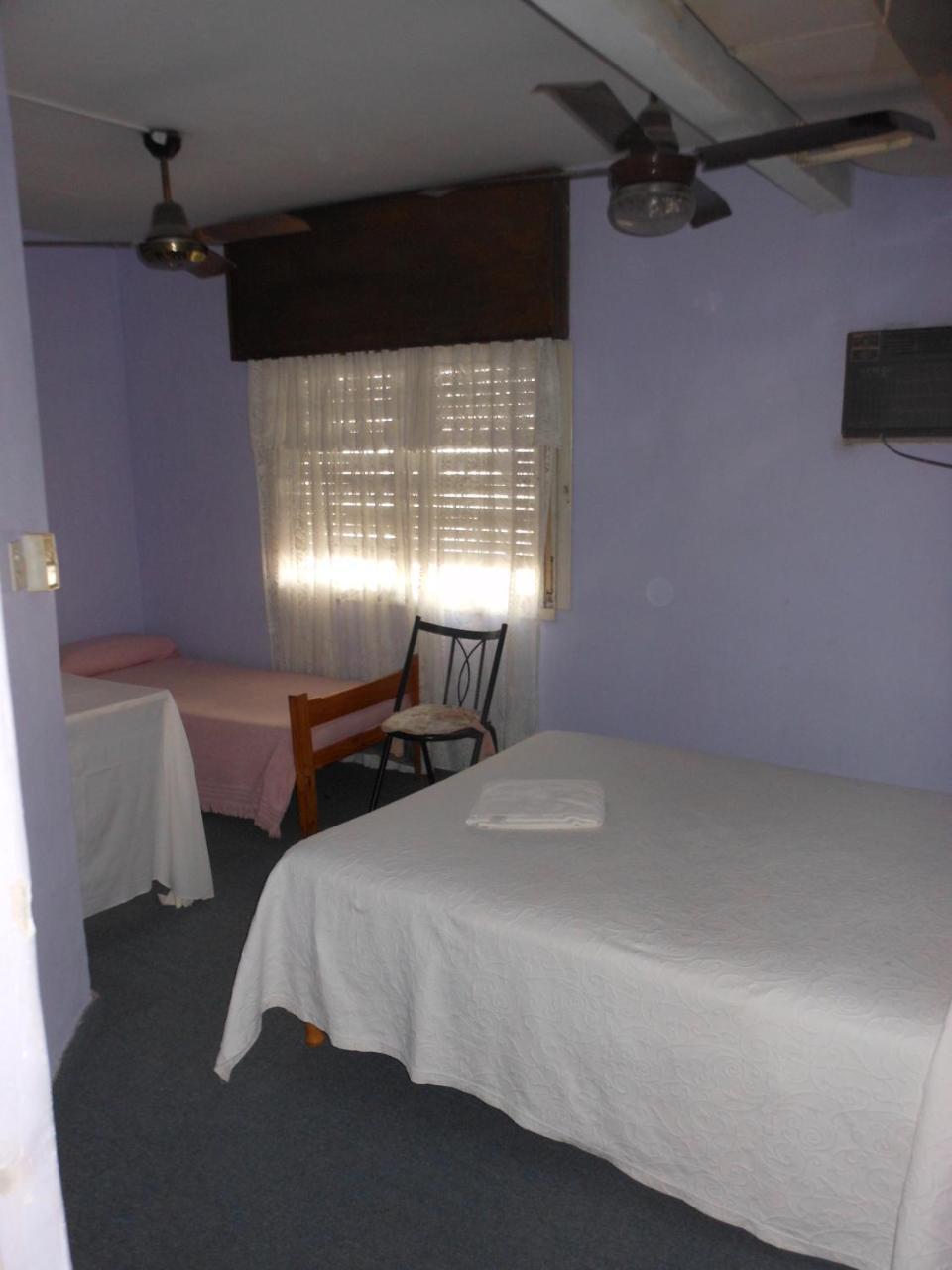 Hotel Los Robles Gualeguaychú Δωμάτιο φωτογραφία
