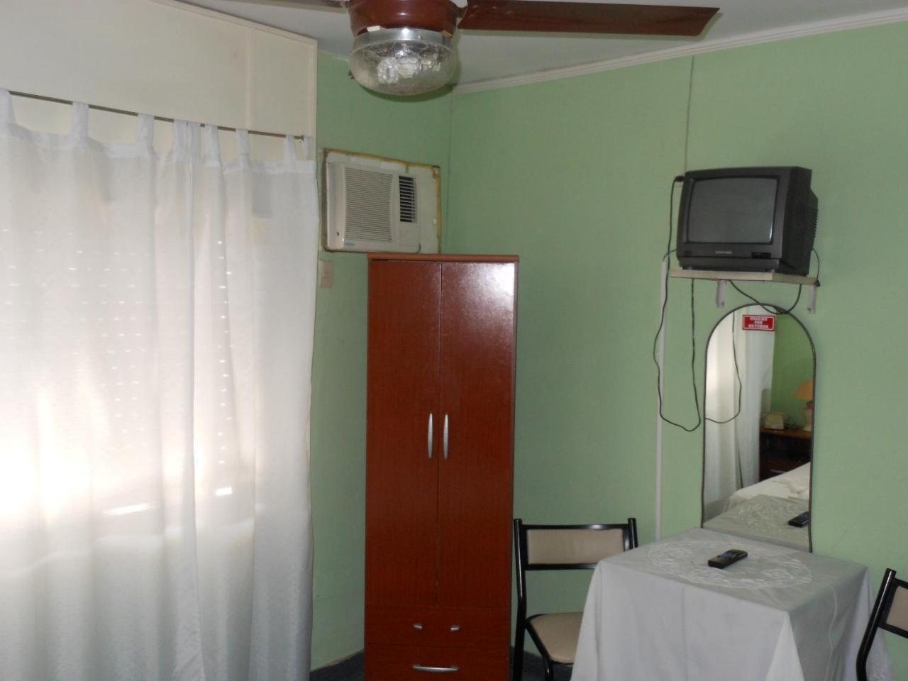 Hotel Los Robles Gualeguaychú Εξωτερικό φωτογραφία