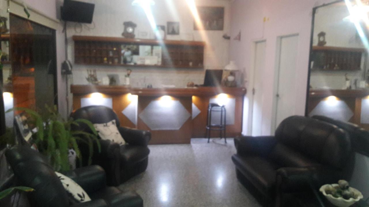 Hotel Los Robles Gualeguaychú Εξωτερικό φωτογραφία
